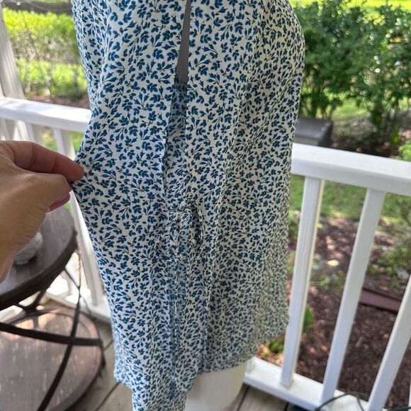 W by Worth Cold Sleeve Floral Top - Picture 3 of 6